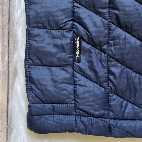 The North Face Men’s ThermoBall Eco Navy Jacket - Picture 6 of 9